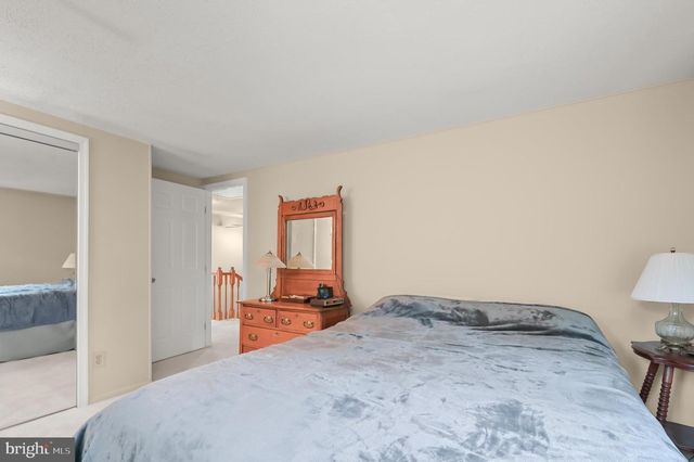 20603 BLUEBIRD AVE, Hagerstown, MD 21742