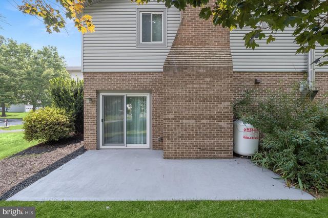 20603 BLUEBIRD AVE, Hagerstown, MD 21742