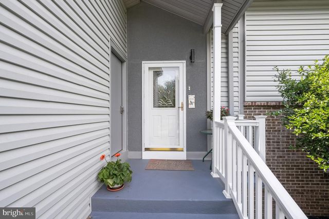 20603 BLUEBIRD AVE, Hagerstown, MD 21742
