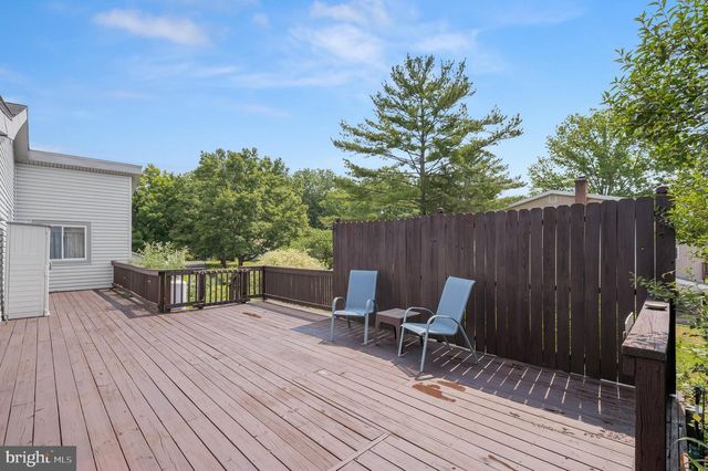 20603 BLUEBIRD AVE, Hagerstown, MD 21742