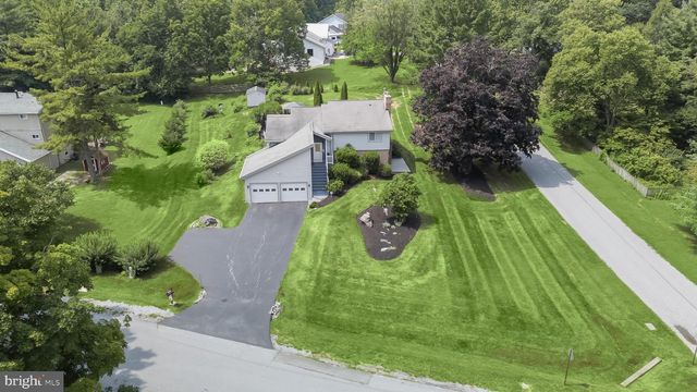 20603 BLUEBIRD AVE, Hagerstown, MD 21742