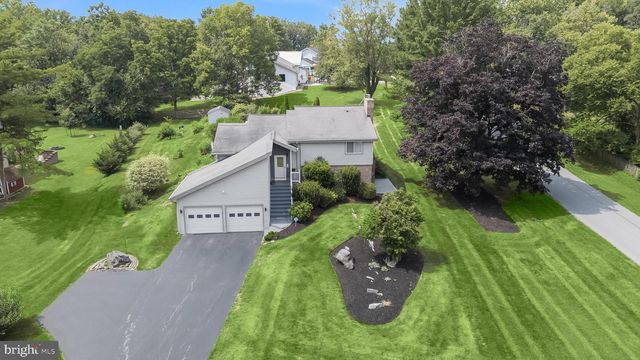 20603 BLUEBIRD AVE, Hagerstown, MD 21742