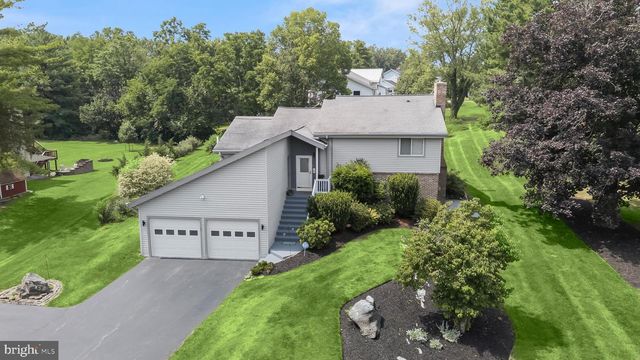 20603 BLUEBIRD AVE, Hagerstown, MD 21742