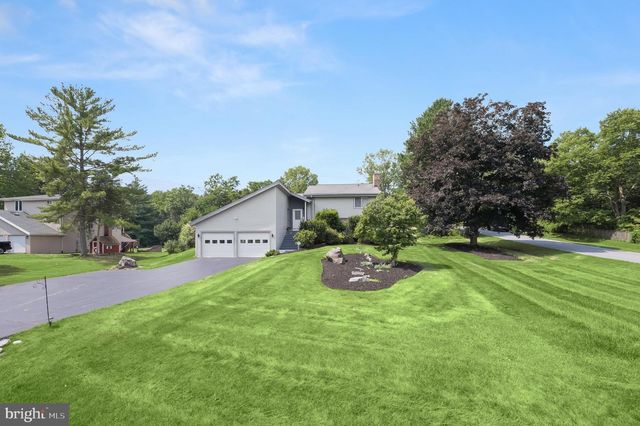 20603 BLUEBIRD AVE, Hagerstown, MD 21742