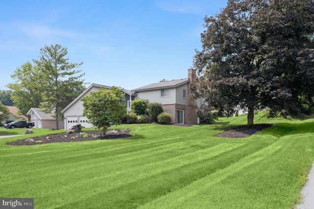 20603 BLUEBIRD AVE, Hagerstown, MD 21742