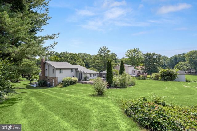 20603 BLUEBIRD AVE, Hagerstown, MD 21742