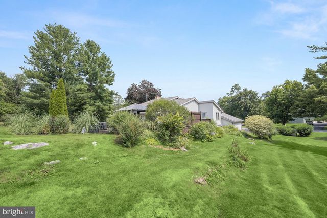 20603 BLUEBIRD AVE, Hagerstown, MD 21742