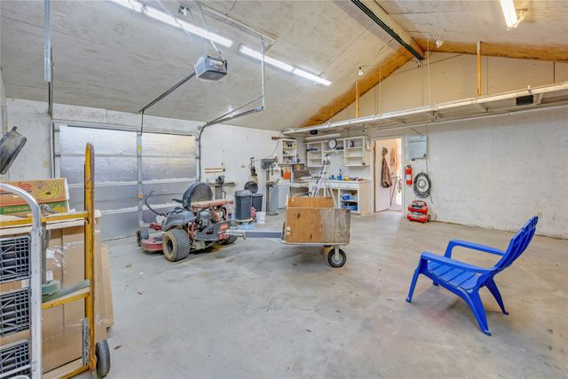 7005 County Road 527, Burleson, TX 76028