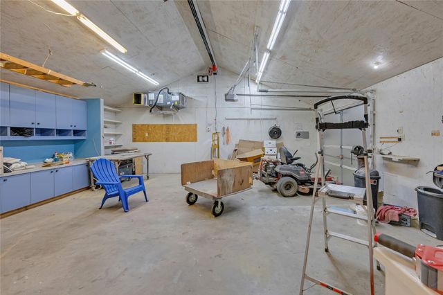 7005 County Road 527, Burleson, TX 76028