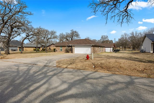 7005 County Road 527, Burleson, TX 76028