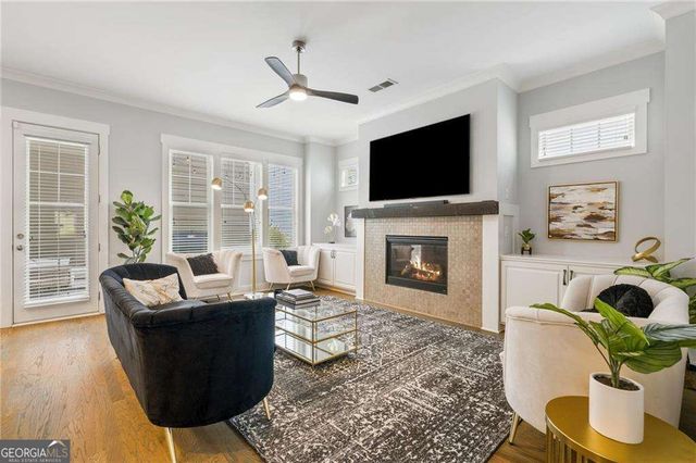 1884 Pointe Place Avenue, Atlanta, GA 30338