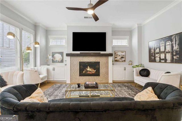 1884 Pointe Place Avenue, Atlanta, GA 30338