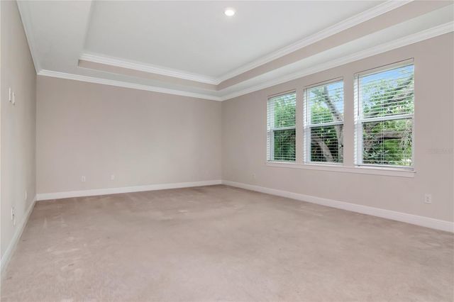 3408 W HAWTHORNE ROAD, Tampa, FL 33611