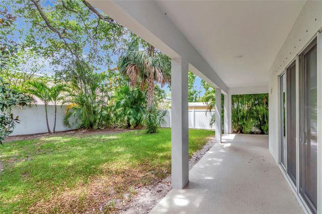 3408 W HAWTHORNE ROAD, Tampa, FL 33611