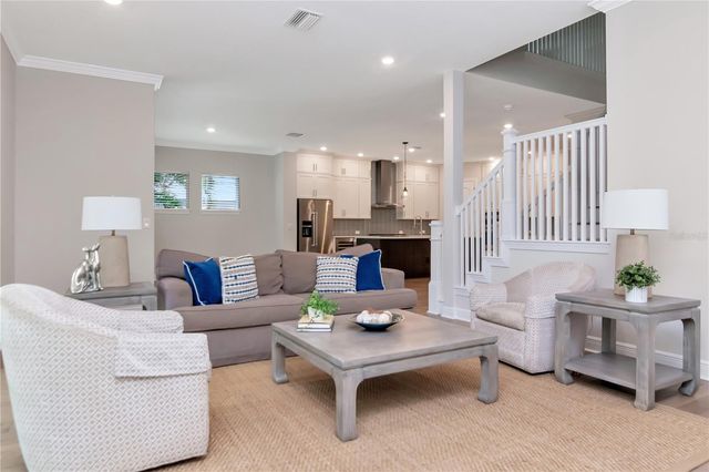 3408 W HAWTHORNE ROAD, Tampa, FL 33611