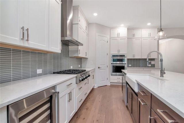 3408 W HAWTHORNE ROAD, Tampa, FL 33611