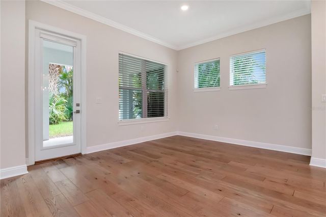 3408 W HAWTHORNE ROAD, Tampa, FL 33611