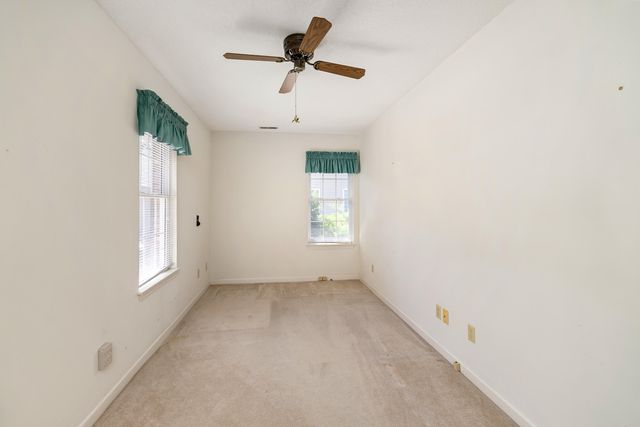 3 Green Lake Drive, Manning, SC 29102