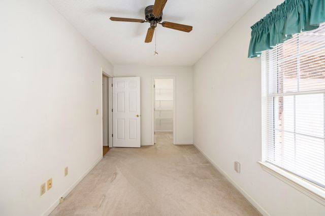 3 Green Lake Drive, Manning, SC 29102