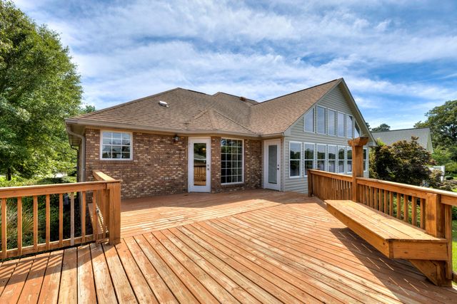 3 Green Lake Drive, Manning, SC 29102