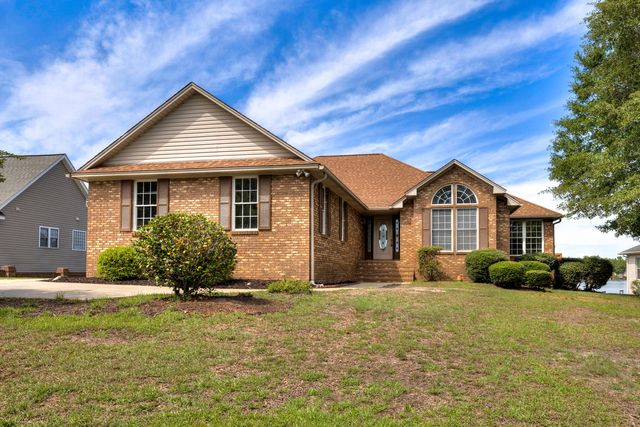 3 Green Lake Drive, Manning, SC 29102