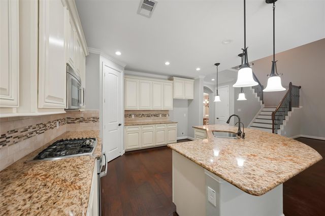 107 Jordans Place, Montgomery, TX 77316