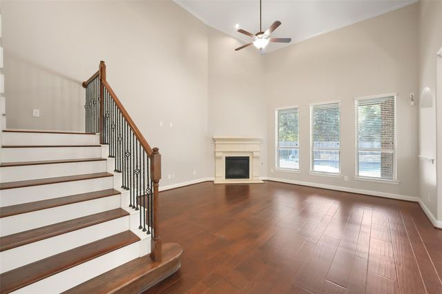 107 Jordans Place, Montgomery, TX 77316
