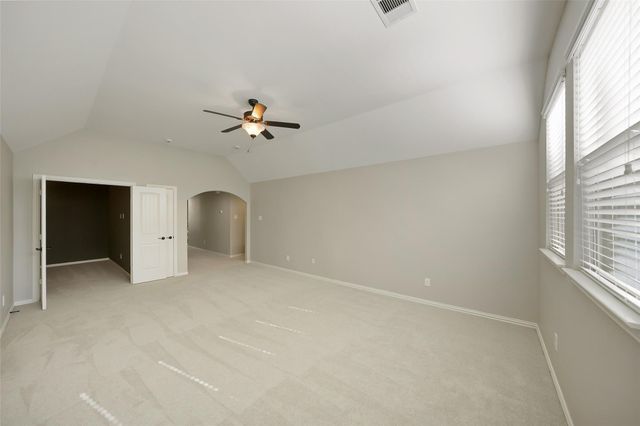 107 Jordans Place, Montgomery, TX 77316
