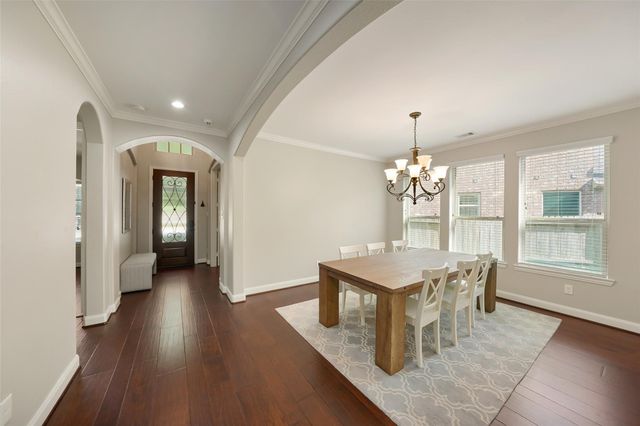 107 Jordans Place, Montgomery, TX 77316