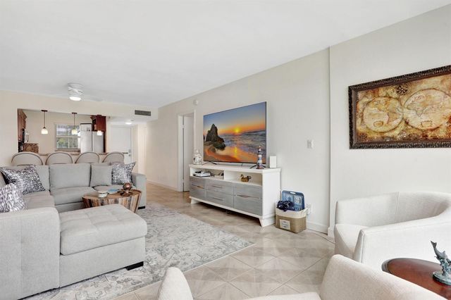 1391 S Ocean Boulevard 206, Pompano Beach, FL 33062