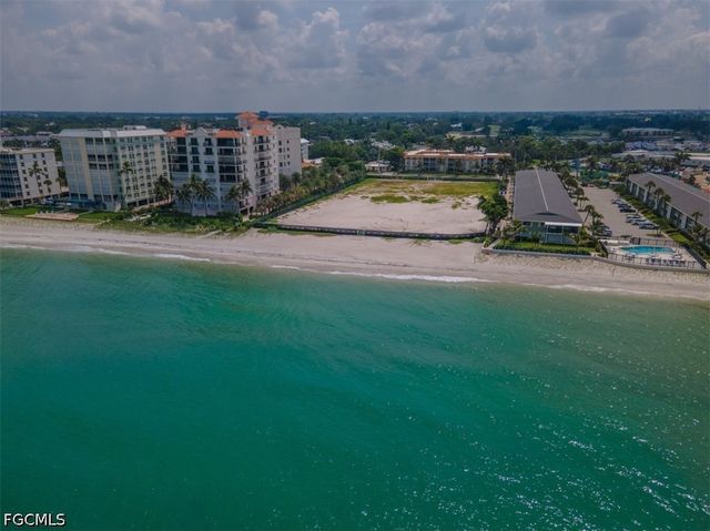 1100 Gulf Shore BLVD N 110, Naples, FL 34102