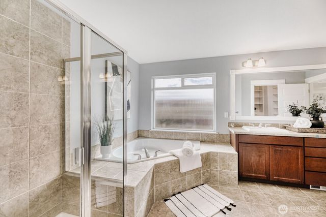 3626 222nd Place SE, Bothell, WA 98021