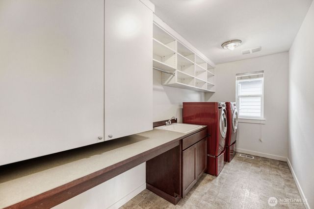 3626 222nd Place SE, Bothell, WA 98021