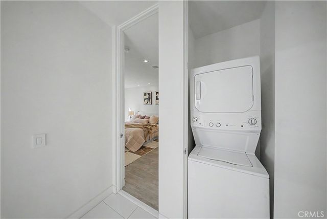 9459 Beverly Crest, Los Angeles, CA 90210