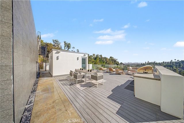 9459 Beverly Crest, Los Angeles, CA 90210