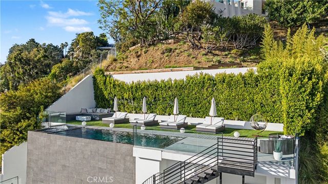 9459 Beverly Crest, Los Angeles, CA 90210