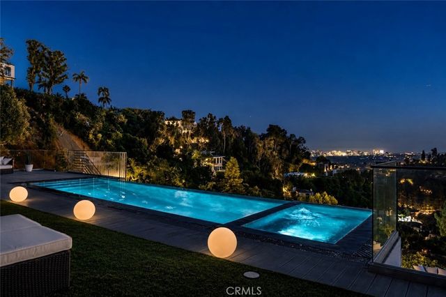 9459 Beverly Crest, Los Angeles, CA 90210
