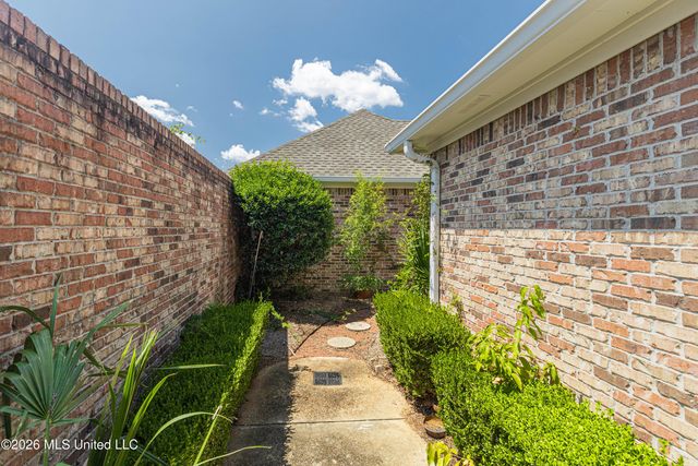504 Beacon Cove, Brandon, MS 39047