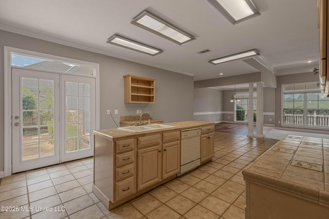 504 Beacon Cove, Brandon, MS 39047