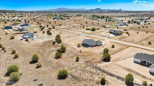1220 E COUGAR RIDGE Road, Paulden, AZ 86334