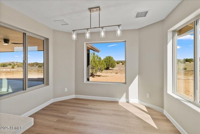 1220 E COUGAR RIDGE Road, Paulden, AZ 86334