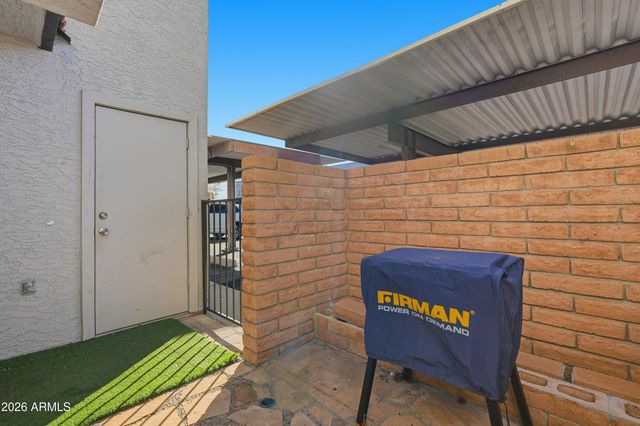 18239 N 40TH Street 121, Phoenix, AZ 85032