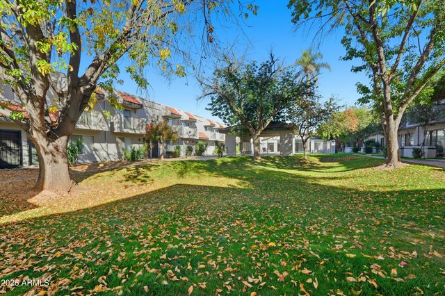 18239 N 40TH Street 121, Phoenix, AZ 85032