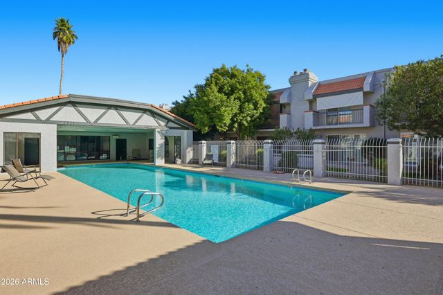 18239 N 40TH Street 121, Phoenix, AZ 85032