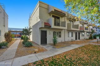 18239 N 40TH Street 121, Phoenix, AZ 85032