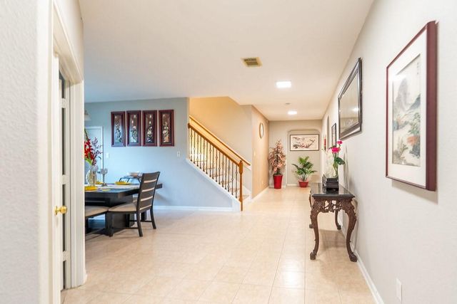 5518 Gable Meadows Drive, Sugar Land, TX 77479