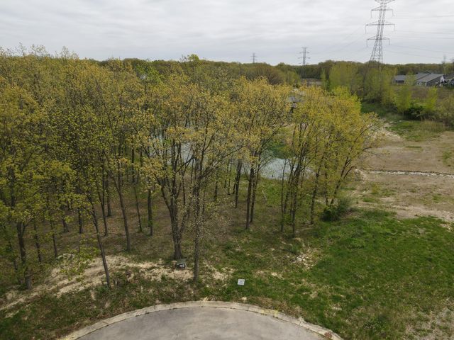 31 Davidano Court, Crown Point, IN 46307