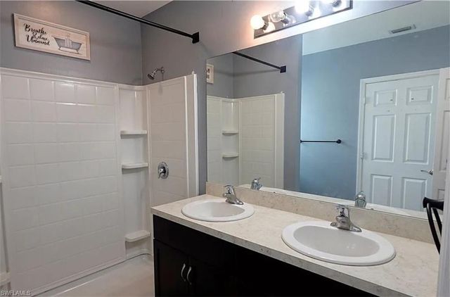 8350 Tortoise Isle CT, Lehigh Acres, FL 33972