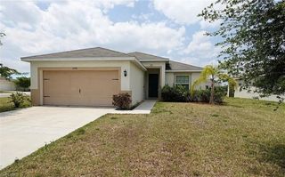 8350 Tortoise Isle CT, Lehigh Acres, FL 33972