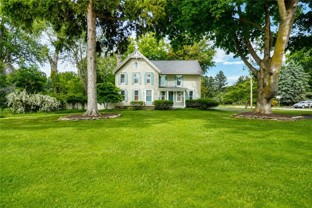 1479 Creek Street, Penfield, NY 14625
